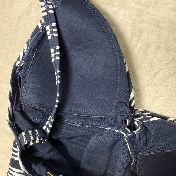 Niptuck One Piece Swimsuit Bathing Swimsuit Padded Lined Striped Women's Size 6 - Picture 4 of 6